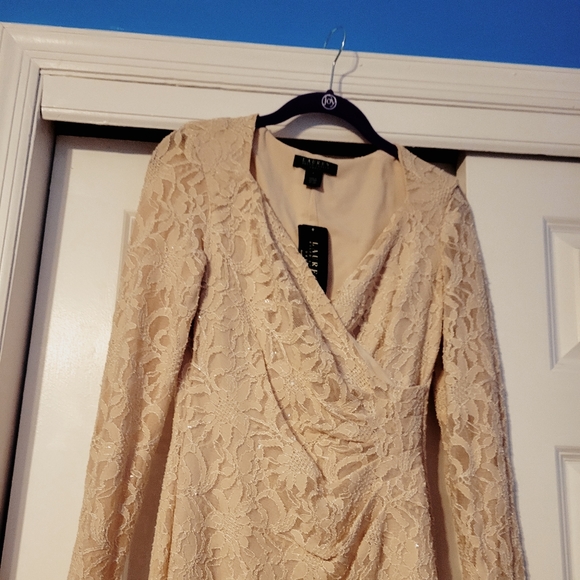 NEW LAUREN RALPH LAUREN SIZE 2  Cream color BEAUTIFUL - Picture 4 of 7